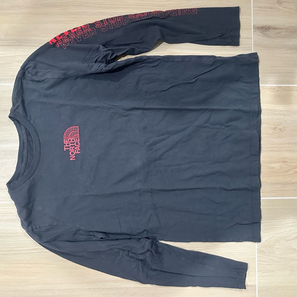 The North Face Charcoal Gray Long Sleeve Tee Boys XXL